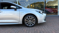 Toyota Corolla 2.0 VVT-i Hybrid Design 5dr CVT Hybrid Hatchback